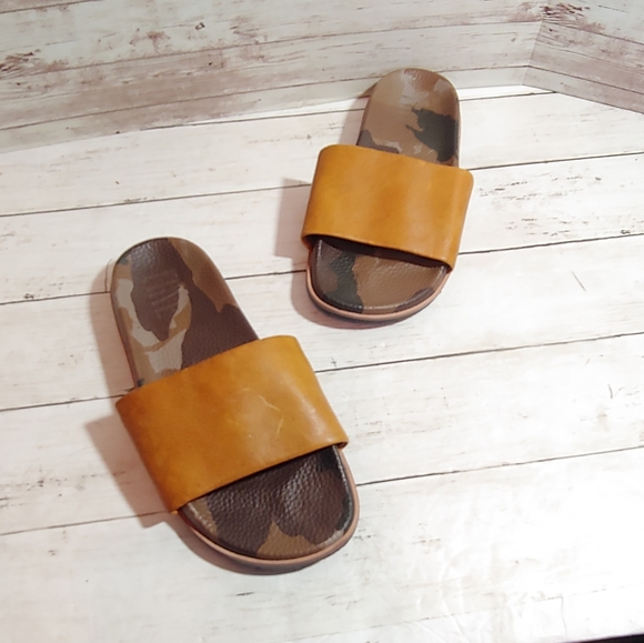 Frye Other - Frye men's Evan  leather slide sandals NWOB